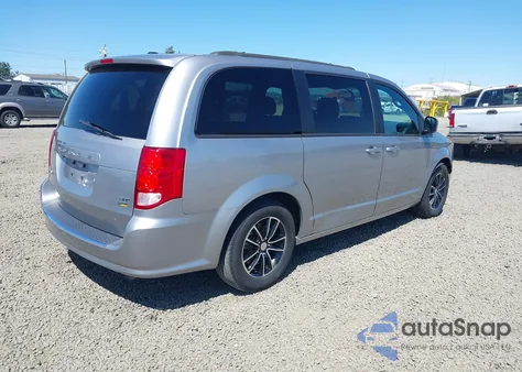 2018 Dodge Grand Caravan Gt z USA, uszkodzony, nr VIN 2C4RDGEG5JR220199